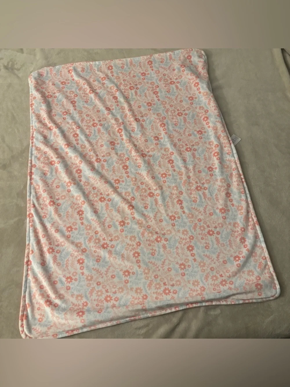 Parent’s Chice Baby/Toddler Floral blanket 28”X38”